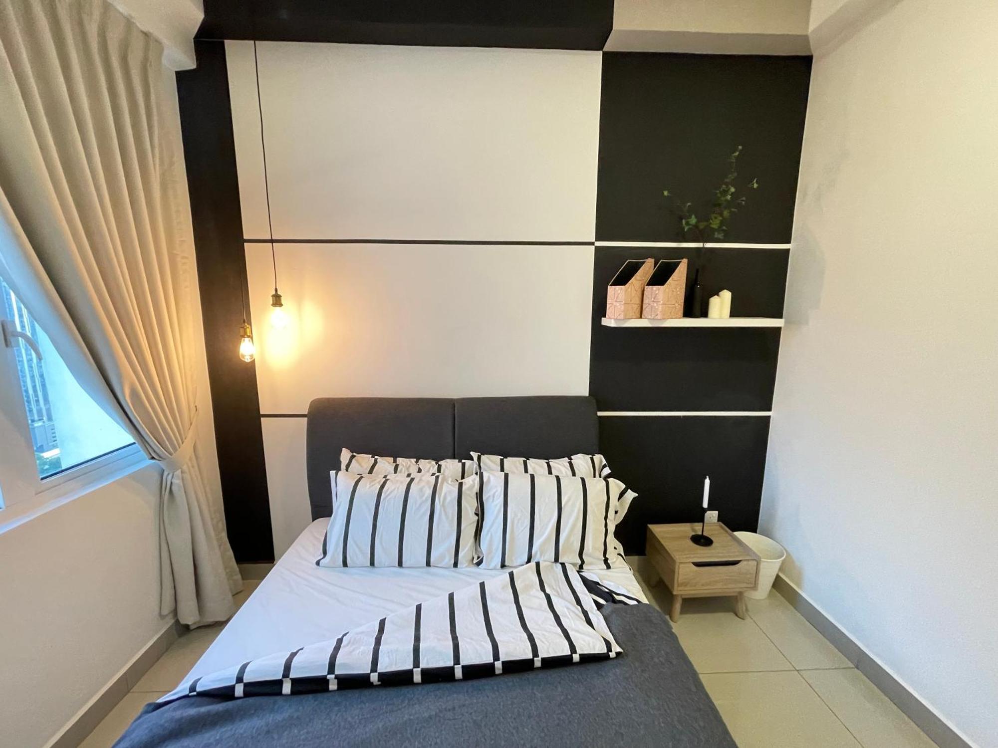 Twin Galaxy Residences 1+1 Homestay @ Johor Bahru Extérieur photo